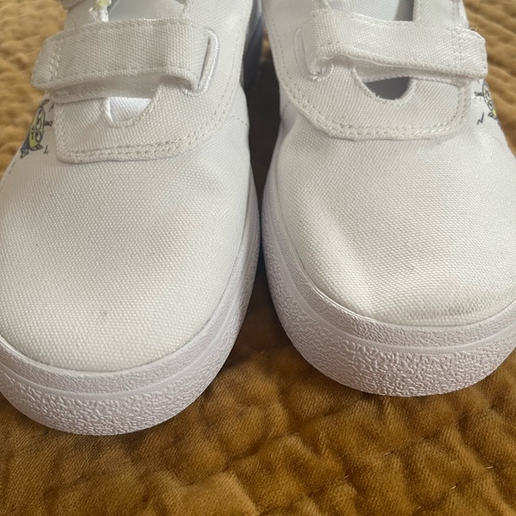 ADIDAS Buzz Lightyear Canvas Sneaker. NWT. Youth Size 3 - Picture 6 of 11